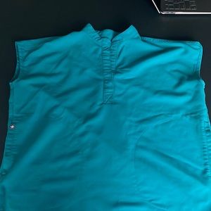 Figs Rafaela teal scrub top